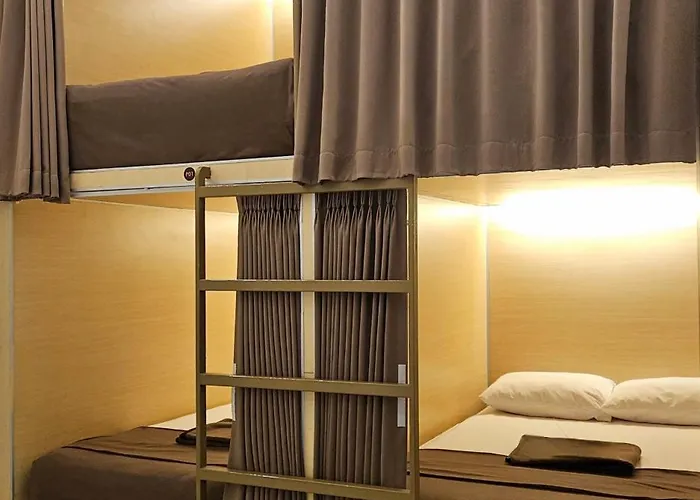 Fora Capsule Tuban Bali Auberge de jeunesse *